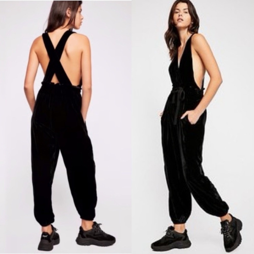Free People Black Velvet Cross Back Tie Waist Jumpsuit Size Small